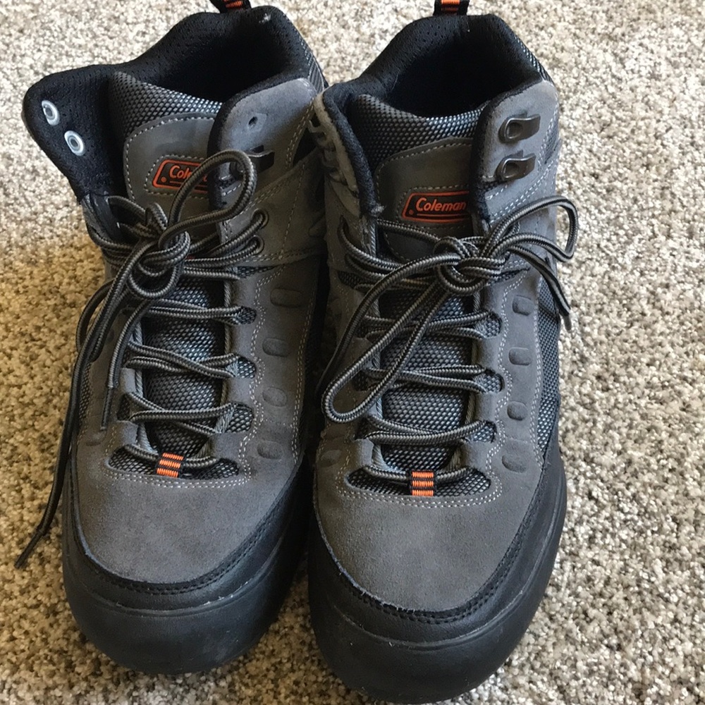 Men hiking boots